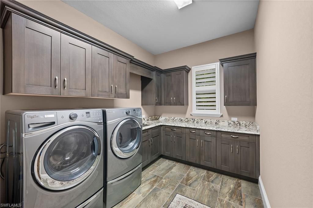 11979 Maidstone Ct, Naples, FL 34120 Photo