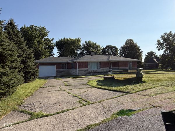 50 Terrell Drive, Pittsboro, IN 46167