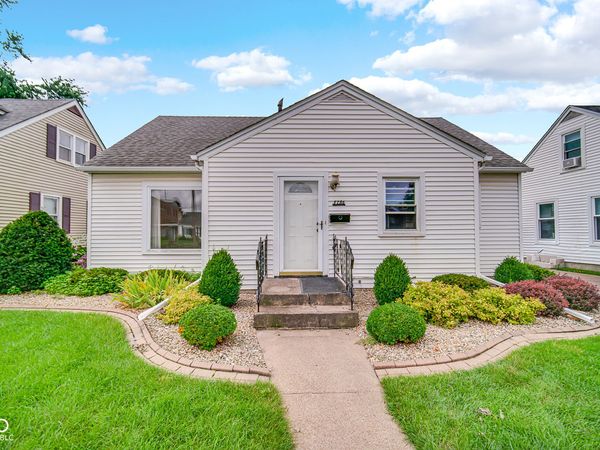 8736 Cottage Grove Avenue , Highland, IN 46322