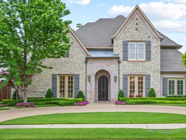 6828 Chevy Chase Avenue, Dallas, TX 75225