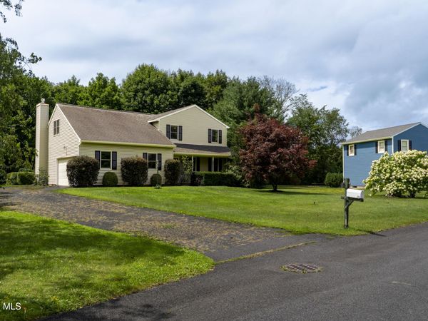 33 Armstrong Circle, Altamont, NY 12009