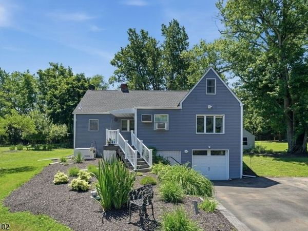 81 Sergeantsville Rd, Raritan, NJ 08822