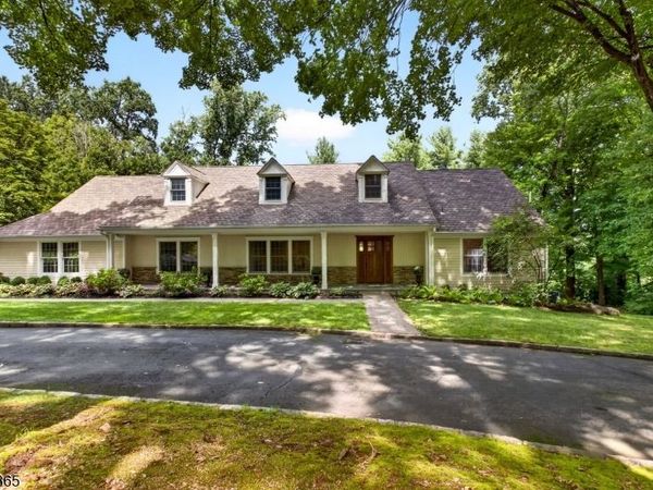 26 Stone Fence Rd, Bernardsville, NJ 07924