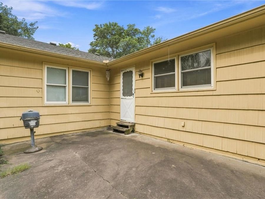 Property Image 28
