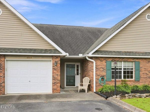6515 Hickory Valley Way, Knoxville, TN 37918