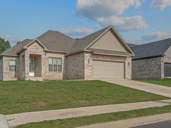 Brookland, AR 72417