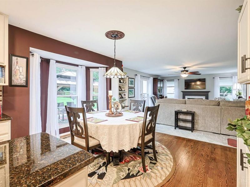 1206 Wintercrest Circle, Miami Township, OH 45150 Photo 23