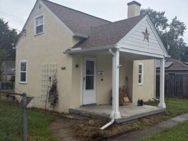 1152 E North Broadway Street, Columbus, OH 43224