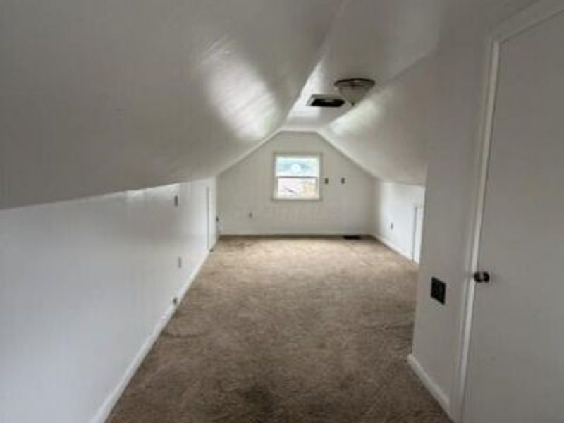1152 E North Broadway Street, Columbus, OH 43224 Photo 9