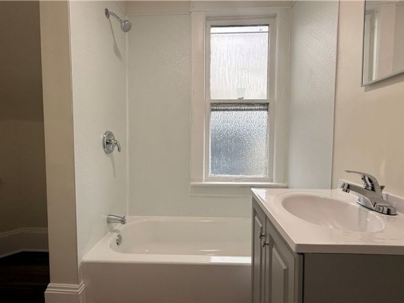 3721 E 50th Street , Cleveland, OH 44105 Photo 17