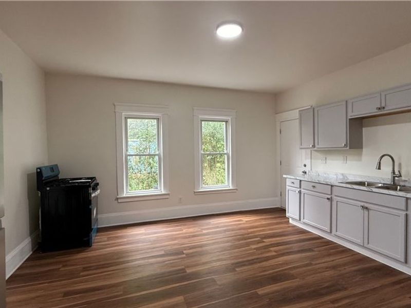 3721 E 50th Street , Cleveland, OH 44105 Photo 3