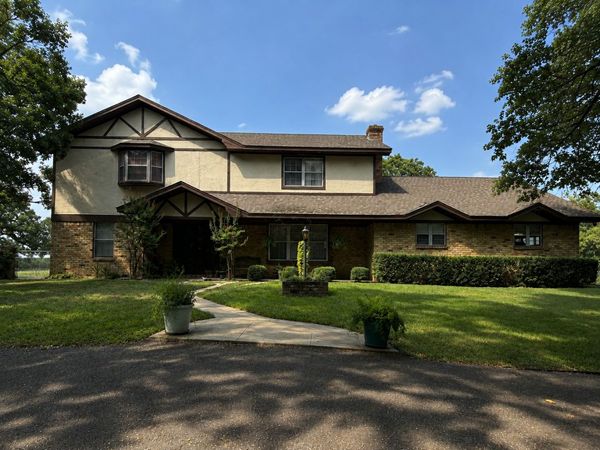 330 N Lakewood Ranchette Road , Mead, OK 73449