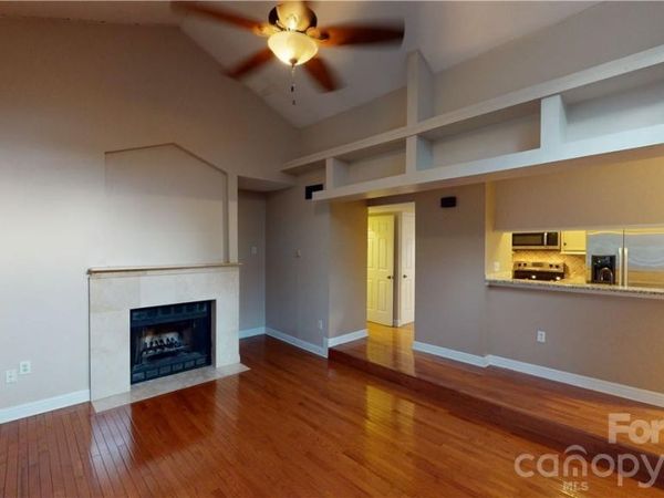 427 W 8th Street , Unit 108, Charlotte, NC 28202