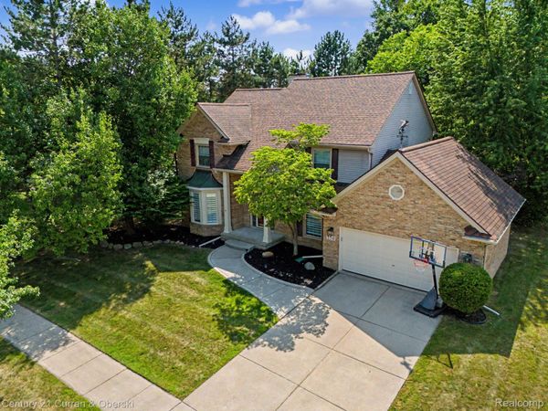 550 Fairfield Court , Canton Township, Mi 48188
