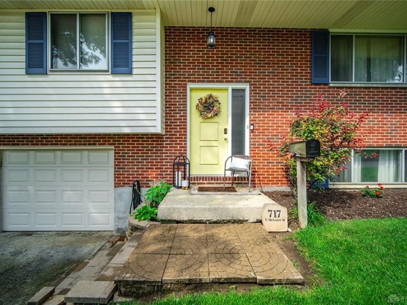 717 E McGuire Street, Miamisburg, OH 45342 Photo 5