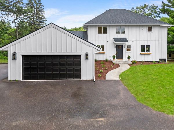 6667 Moorland Drive , Eden Prairie, MN 55346