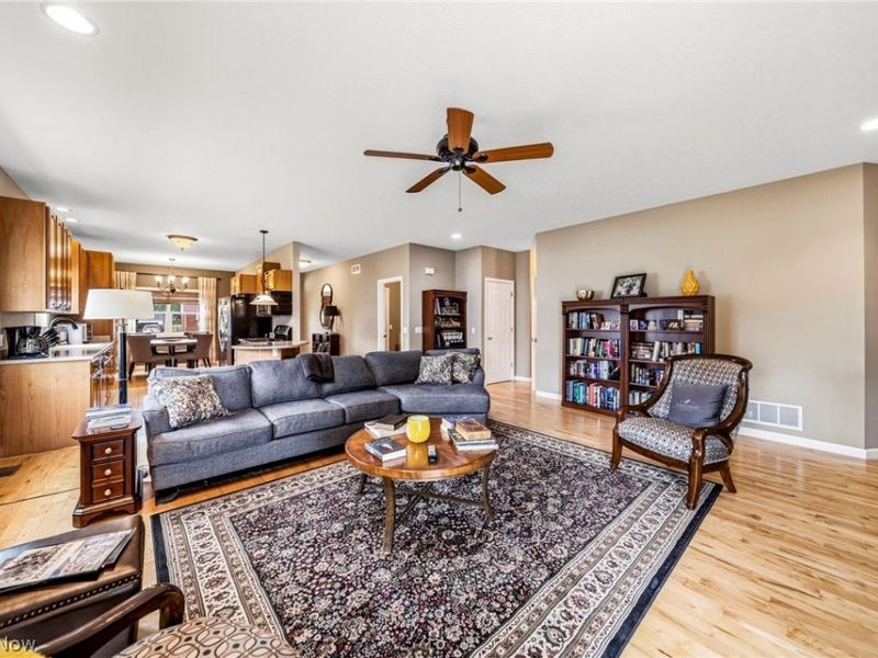 1860 Rockefeller Road, Wickliffe, OH 44092 Photo 18