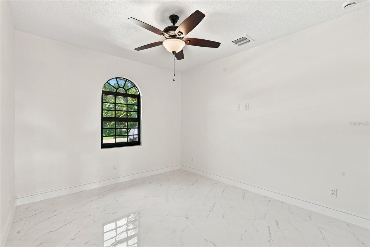 2356 30th Avenue Sw, Vero Beach, FL 32968 Photo