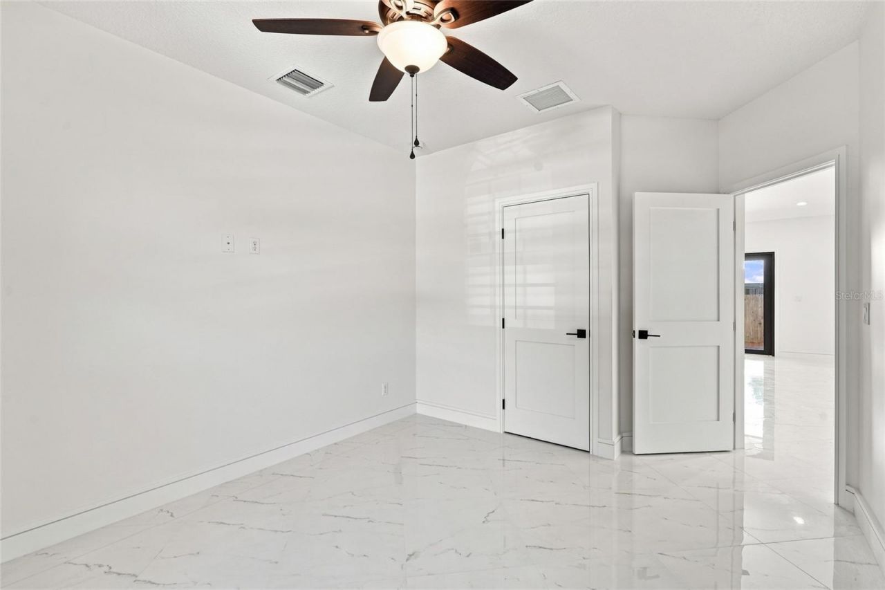 2356 30th Avenue Sw, Vero Beach, FL 32968 Photo