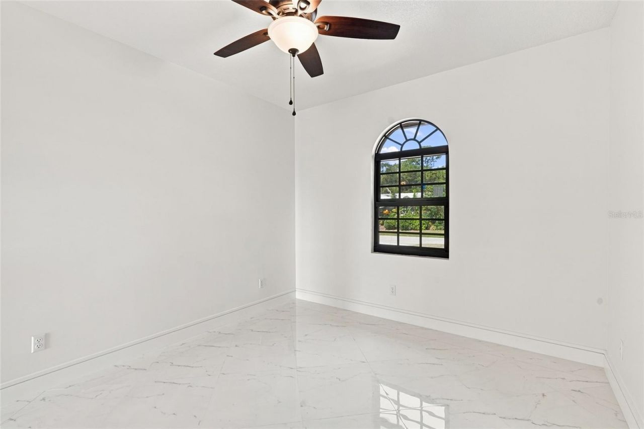 2356 30th Avenue Sw, Vero Beach, FL 32968 Photo