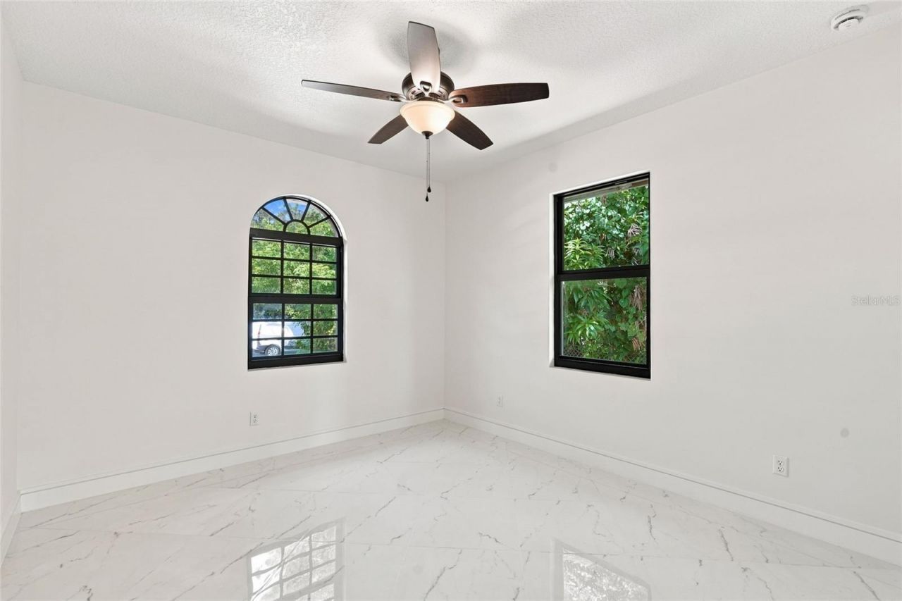2356 30th Avenue Sw, Vero Beach, FL 32968 Photo