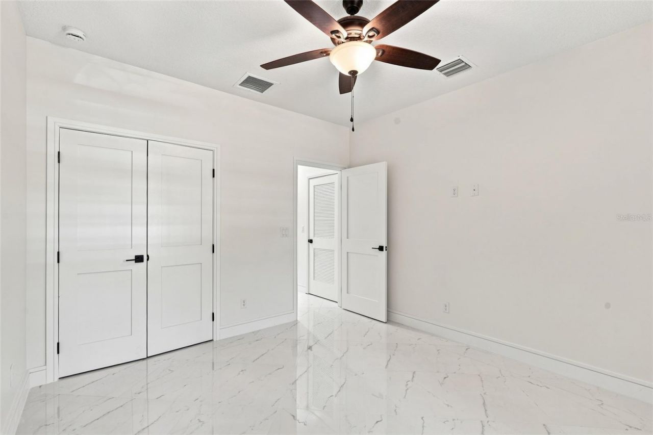 2356 30th Avenue Sw, Vero Beach, FL 32968 Photo