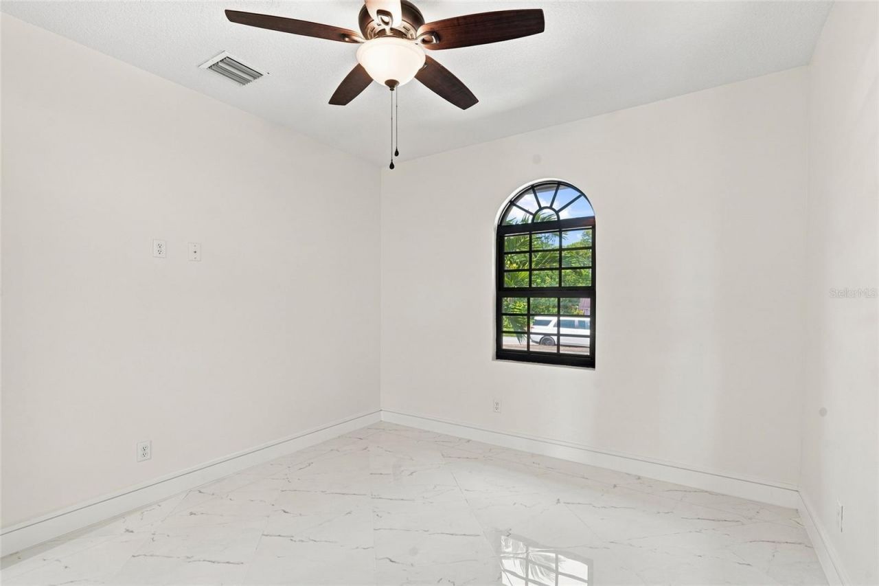 2356 30th Avenue Sw, Vero Beach, FL 32968 Photo