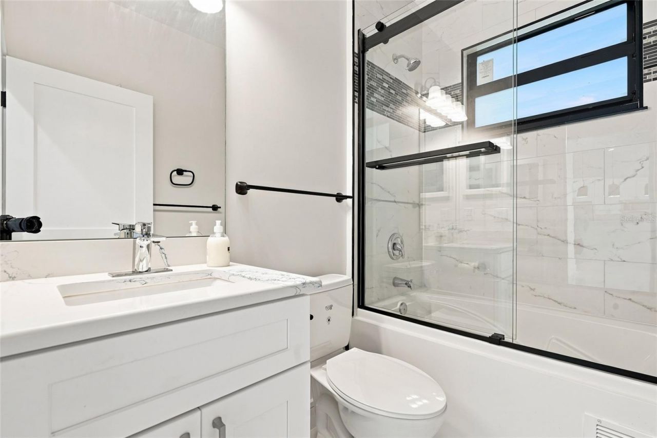2356 30th Avenue Sw, Vero Beach, FL 32968 Photo