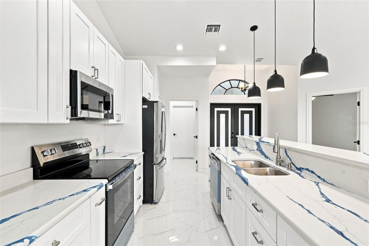 2356 30th Avenue Sw, Vero Beach, FL 32968 Photo