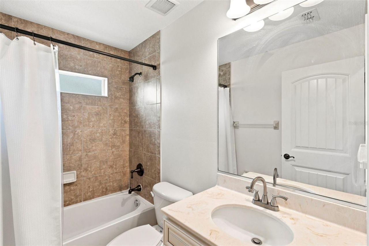 7218 34th Street E, Sarasota, FL 34243 Photo