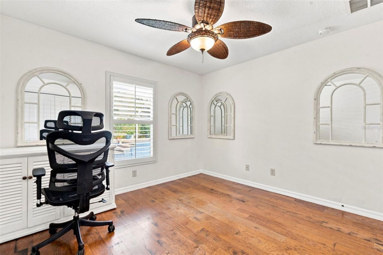 7218 34th Street E, Sarasota, FL 34243 Photo
