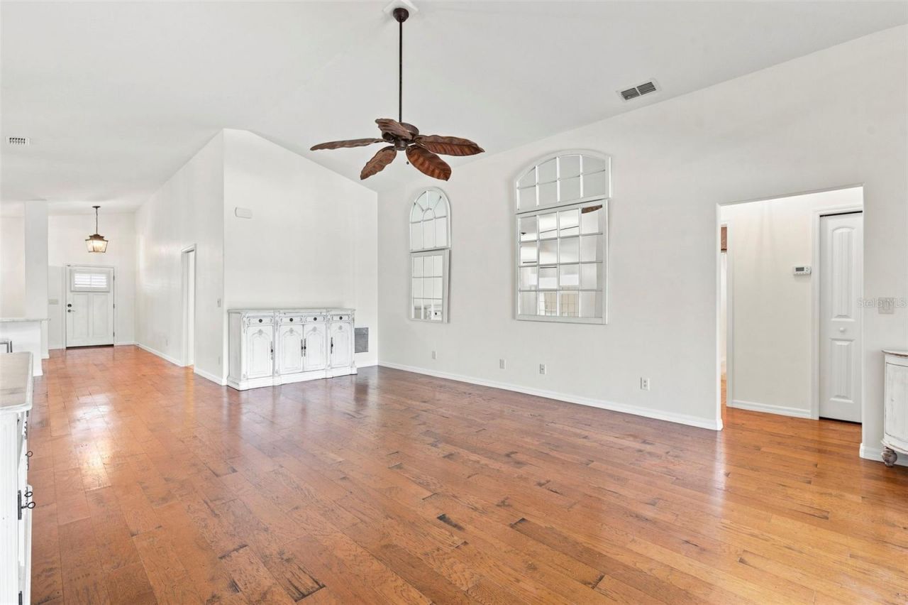 7218 34th Street E, Sarasota, FL 34243 Photo