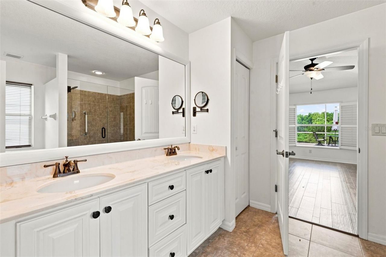 7218 34th Street E, Sarasota, FL 34243 Photo