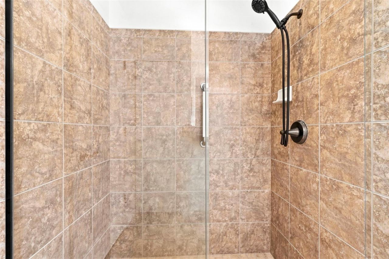 7218 34th Street E, Sarasota, FL 34243 Photo