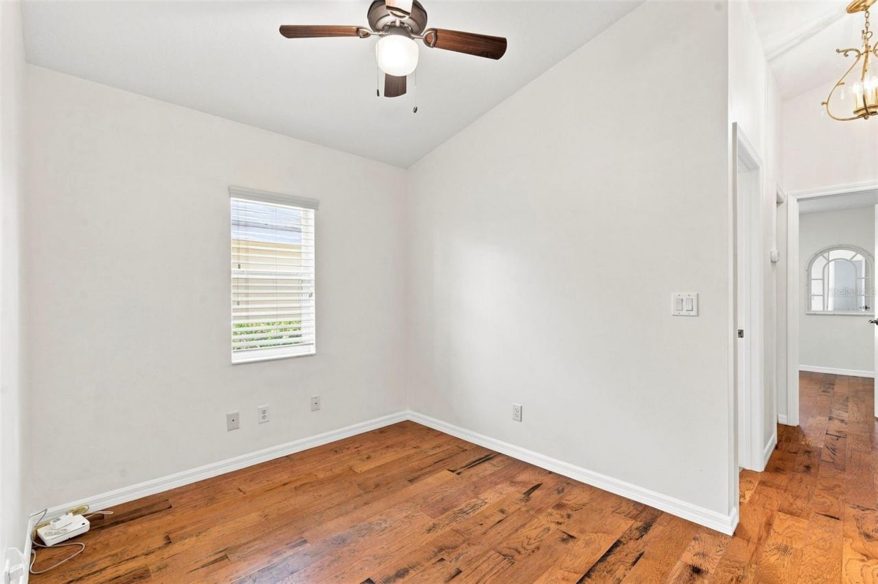 7218 34th Street E, Sarasota, FL 34243 Photo