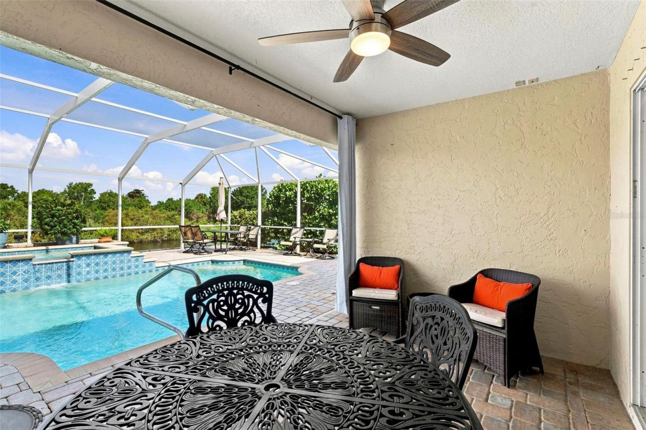 7218 34th Street E, Sarasota, FL 34243 Photo