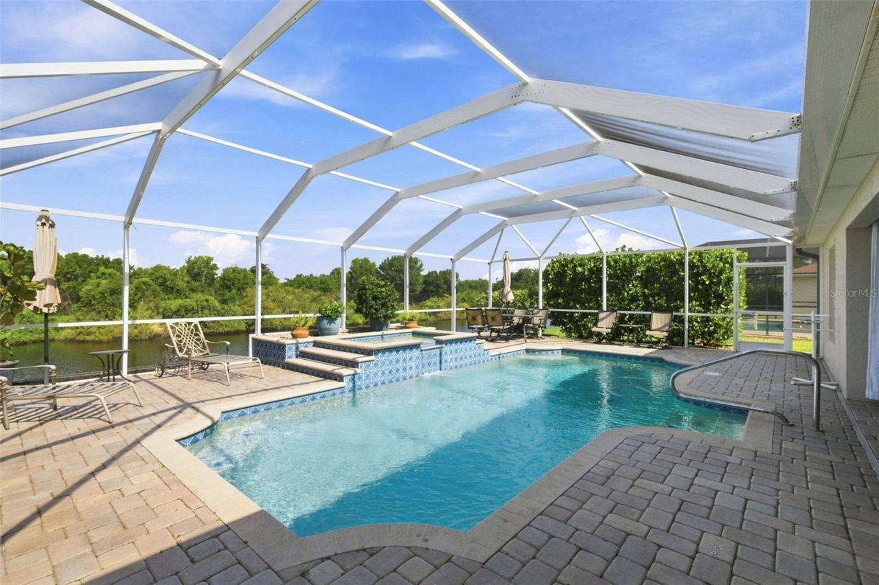 7218 34th Street E, Sarasota, FL 34243 Photo