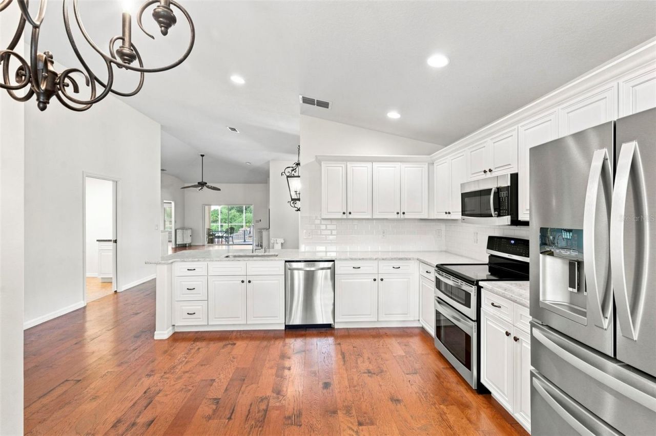 7218 34th Street E, Sarasota, FL 34243 Photo