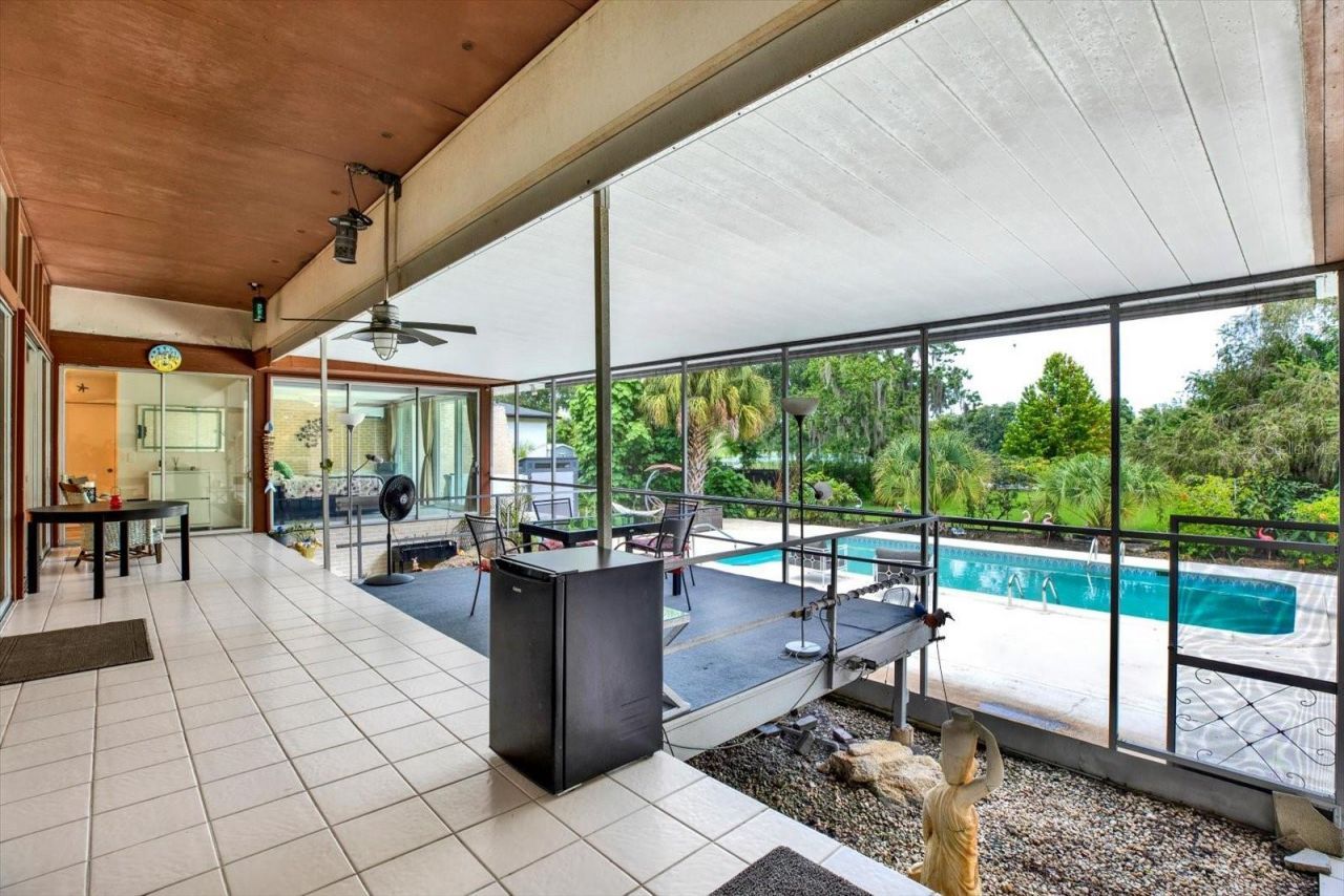 5708 Puritan Road, Tampa, FL 33617 Photo