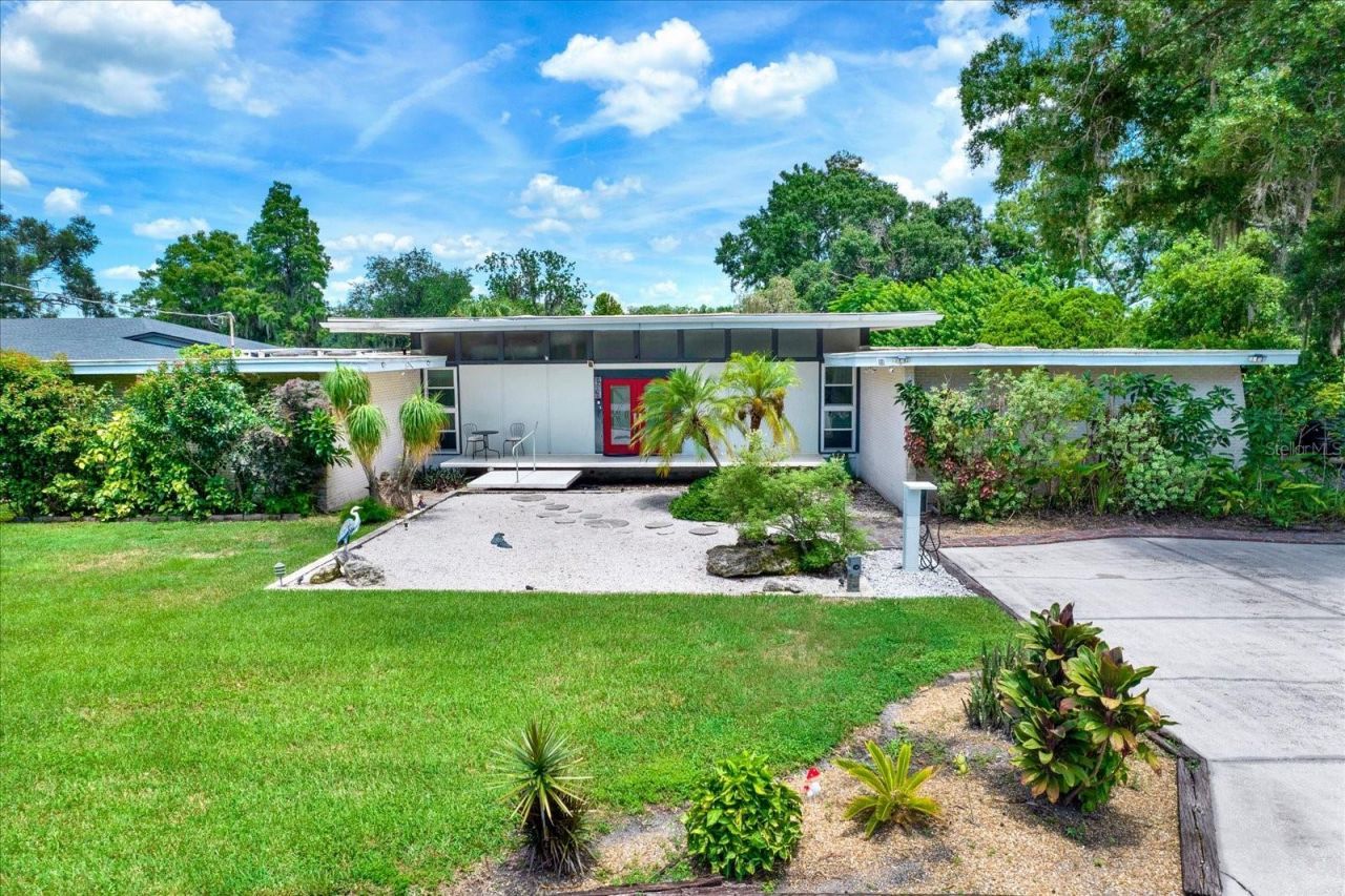 5708 Puritan Road, Tampa, FL 33617 Photo