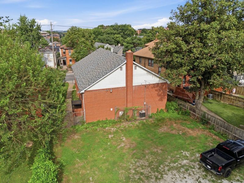 844 Summit Street , Columbus, OH 43215 Photo 47