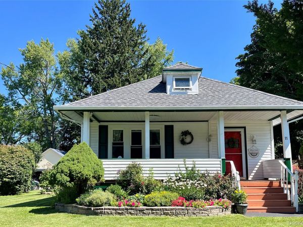 11 Rose Place , Central Valley, NY 10917