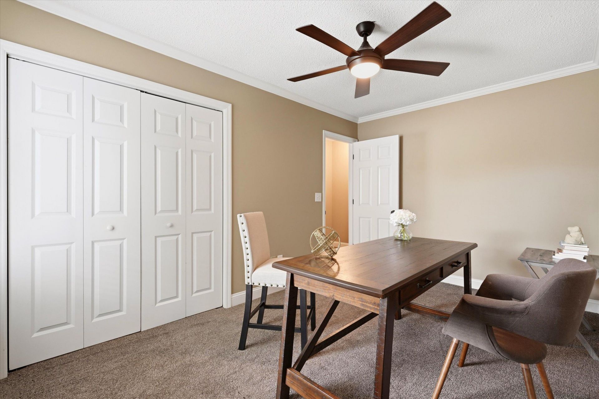 1335 Cassidy Photo 18