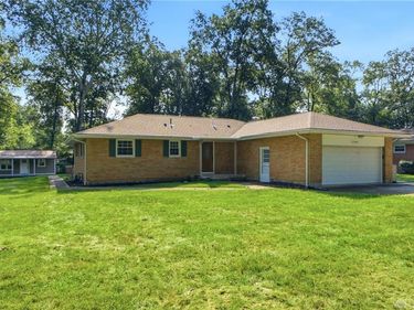 2548 Ehrhart Drive, Springfield, OH 45502