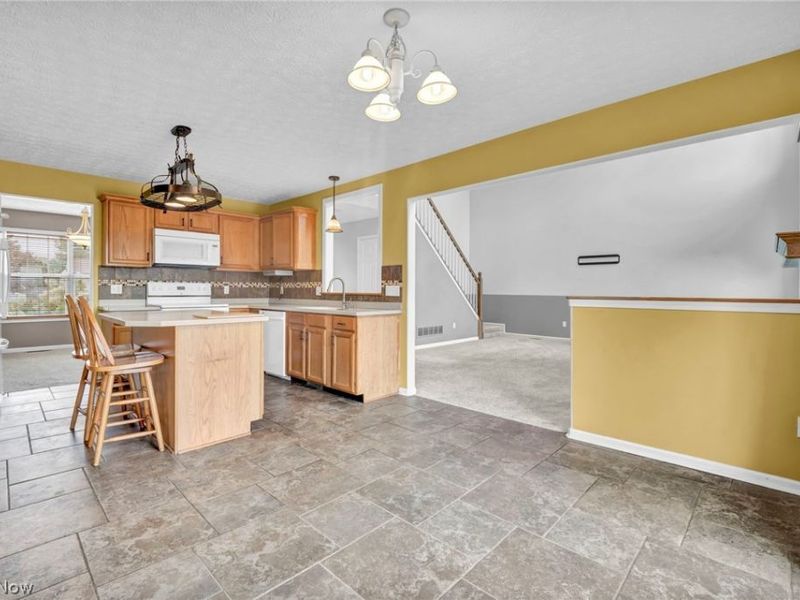 5292 Meadow Park Drive , Kent, OH 44240 Photo 10