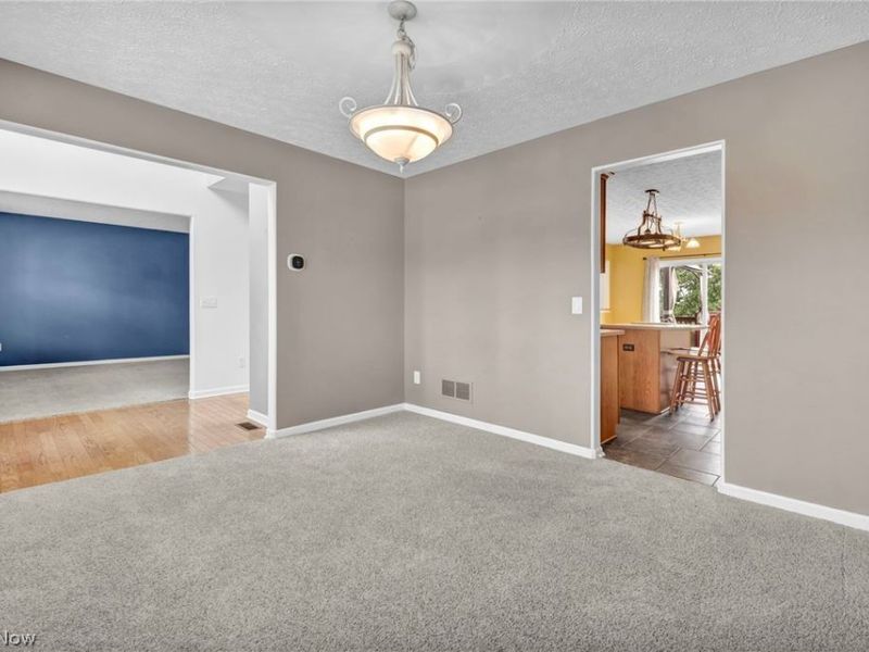 5292 Meadow Park Drive , Kent, OH 44240 Photo 13