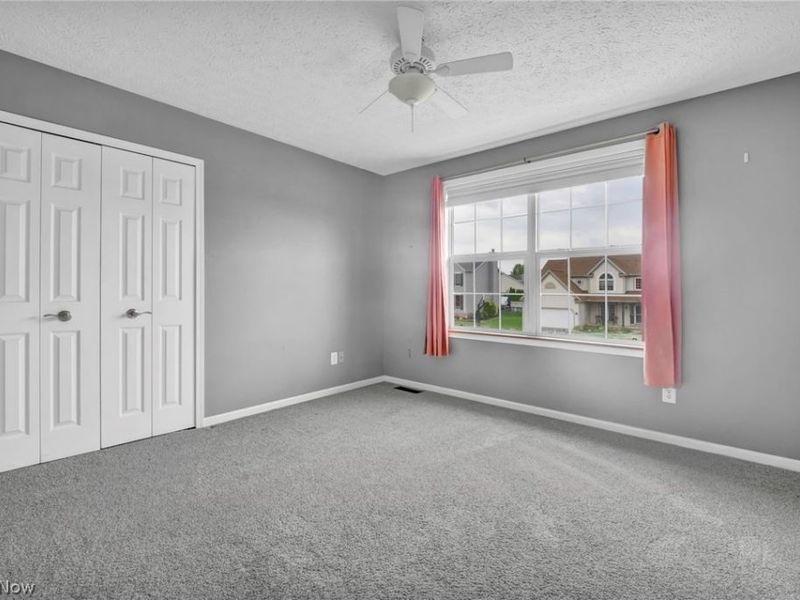 5292 Meadow Park Drive , Kent, OH 44240 Photo 17