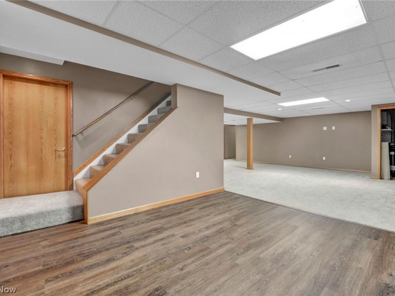 5292 Meadow Park Drive , Kent, OH 44240 Photo 21