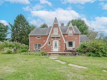 1410 Schneider Street NE, Canton, OH 44721