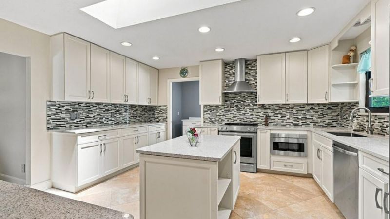 1 Wycliff Road, Palm Beach Gardens, FL 33418 Photo